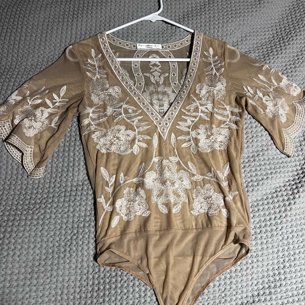 NanaMacs Beige Embroidered Top